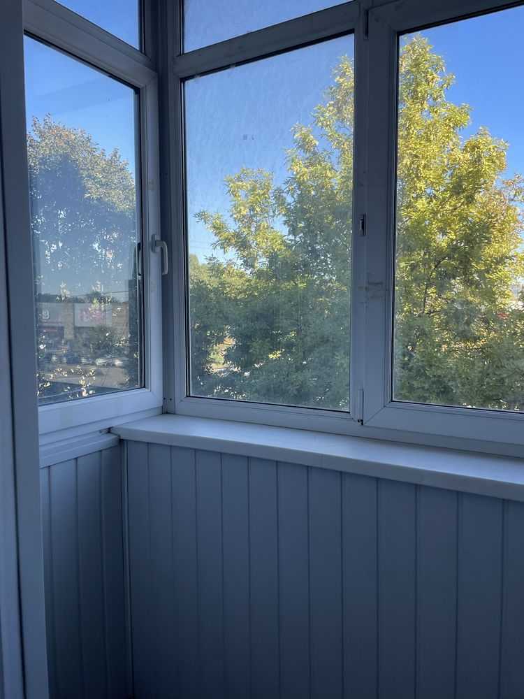 Продаж 1-кімнатної квартири 35 м², Тітова вул., 1