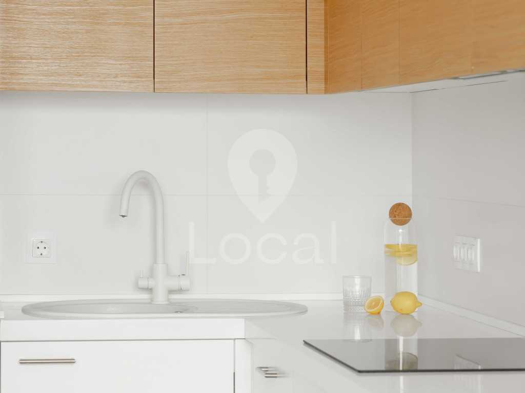 Продажа 1-комнатной квартиры 55 м², Деловая ул., 1/2