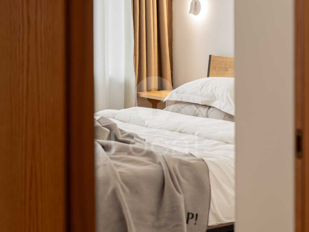 Продажа 1-комнатной квартиры 55 м², Деловая ул., 1/2