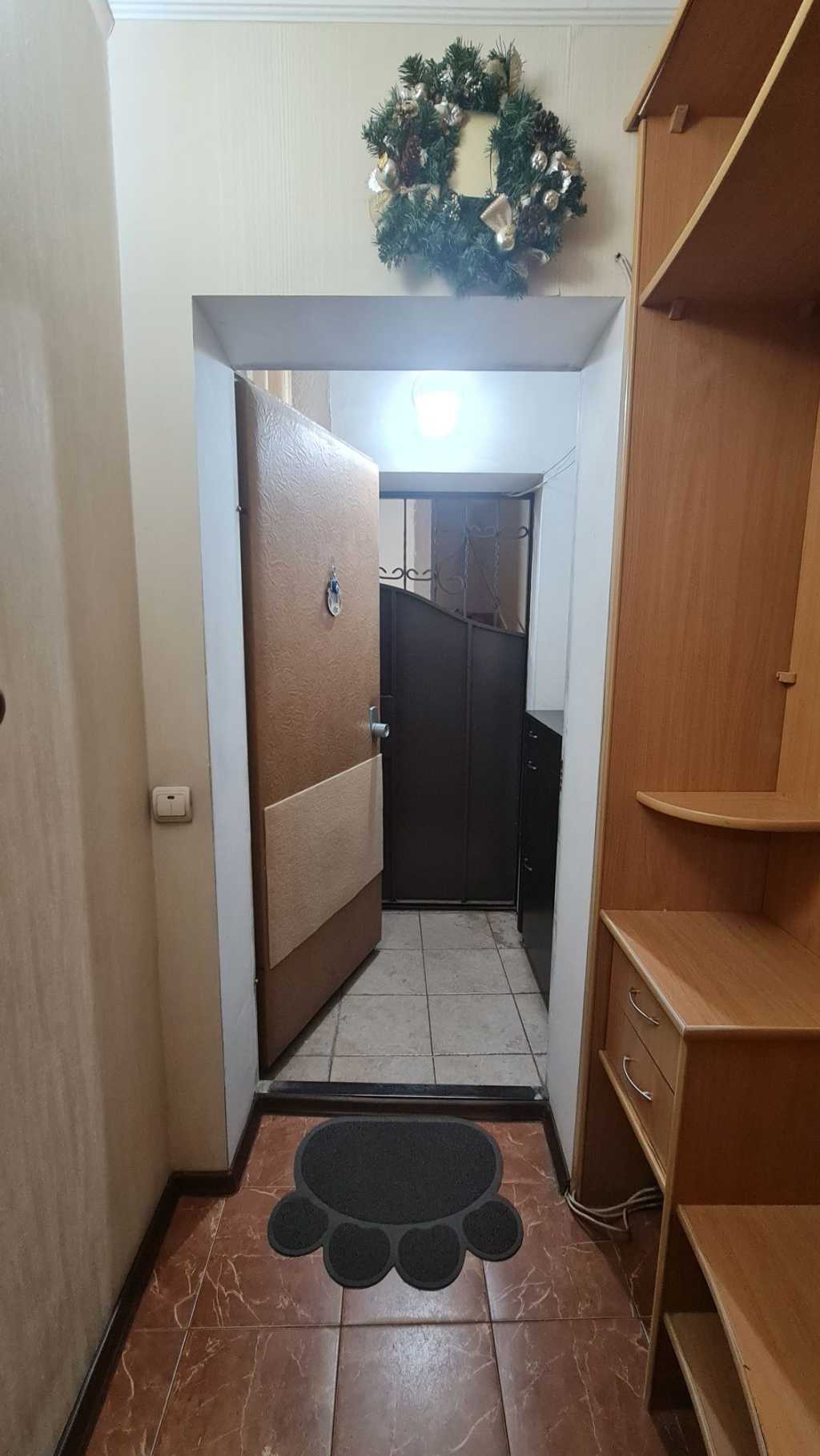 Аренда 3-комнатной квартиры 96 м², Святошинская пл., 1/1