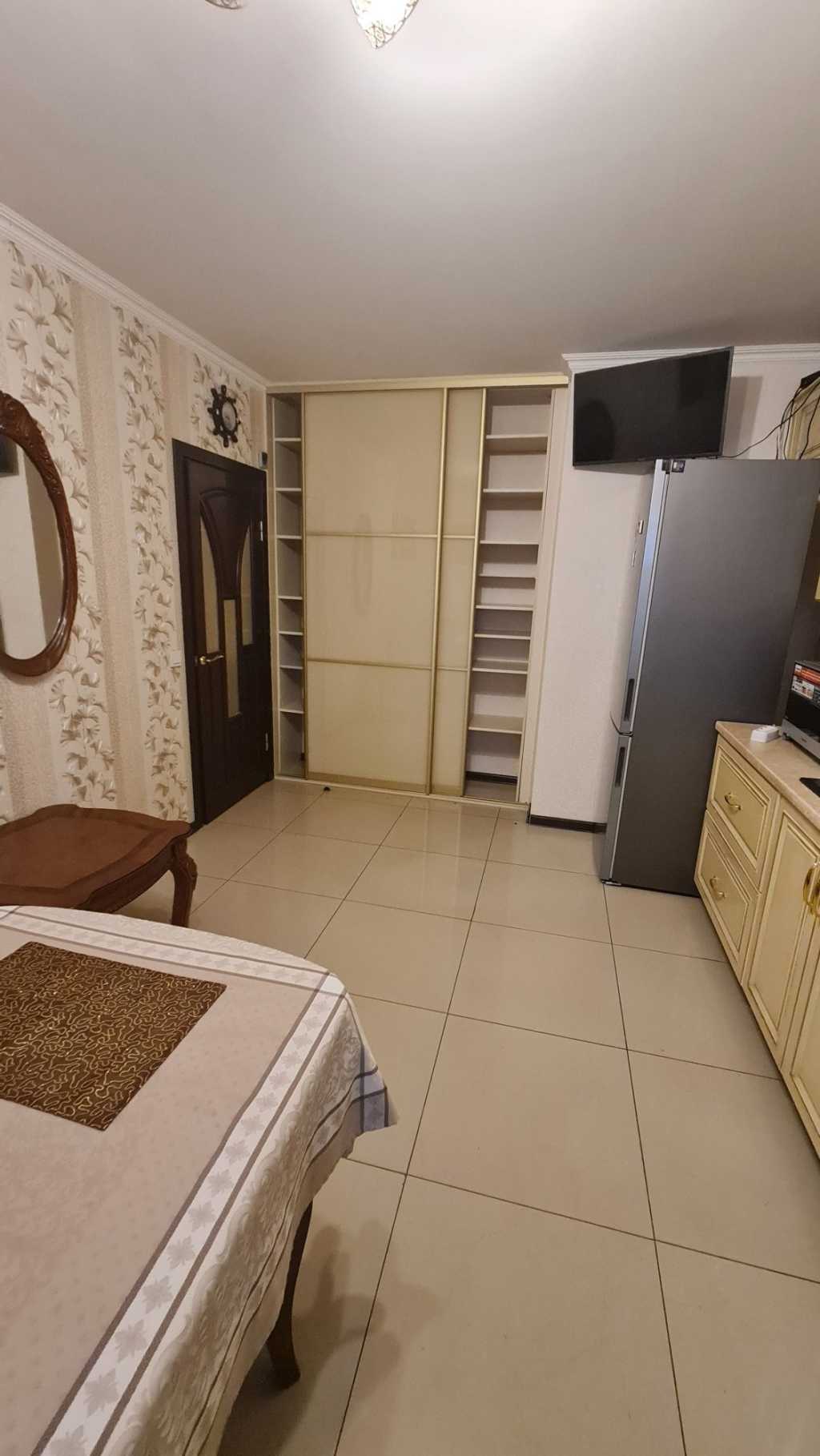 Оренда 1-кімнатної квартири 60 м², Коломиевский, 17/31а