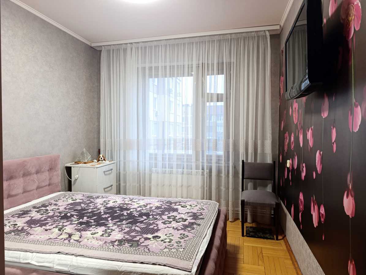 Продажа 3-комнатной квартиры 66 м², Героев Днепра ул.