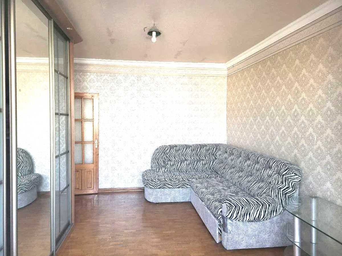 Продажа 3-комнатной квартиры 98.6 м², Бориса Гмыри ул., 5