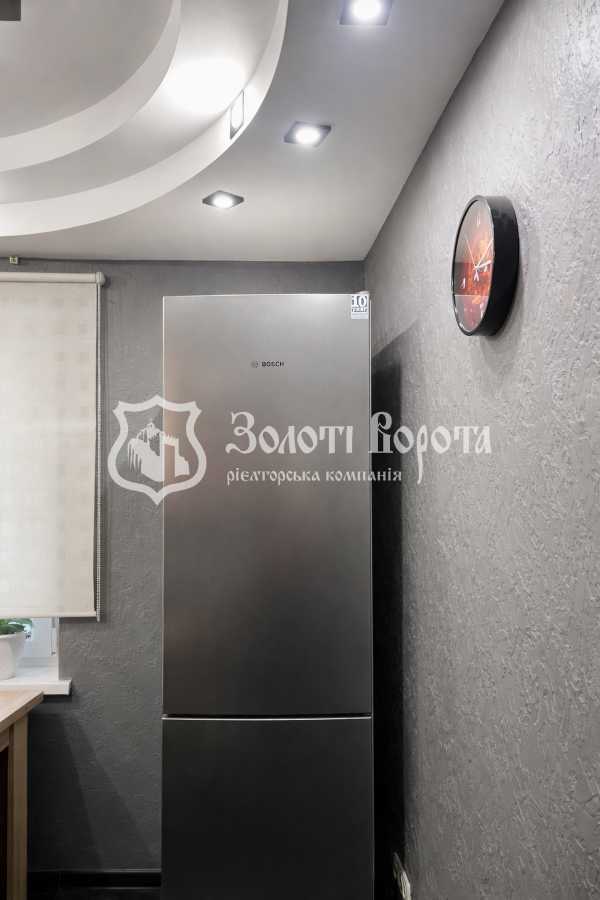 Продажа 3-комнатной квартиры 60.2 м², Зодчих ул., 36