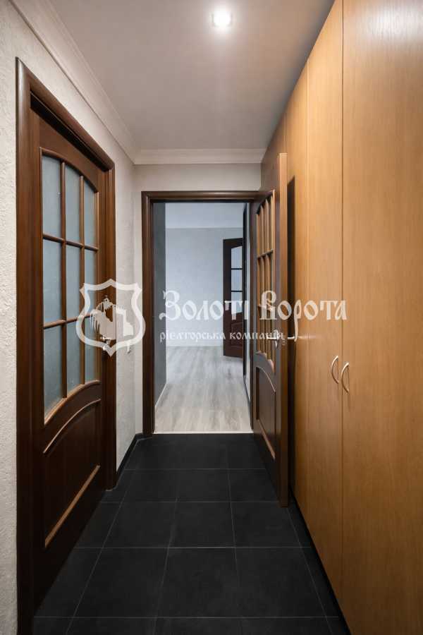 Продажа 3-комнатной квартиры 60.2 м², Зодчих ул., 36