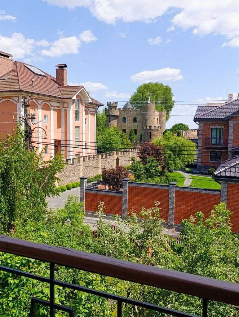 Продажа дома 325 м², Богатырская ул., 30А