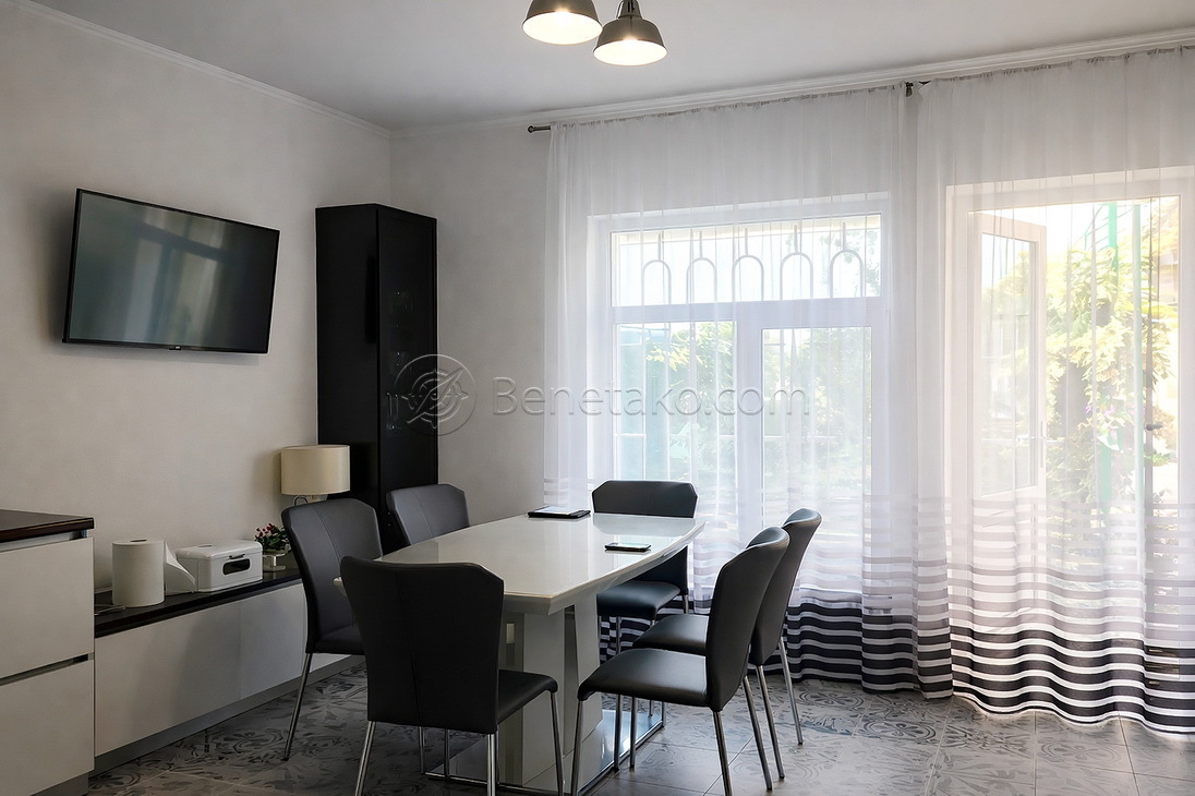 Аренда дома 100 м², Костанди ул.