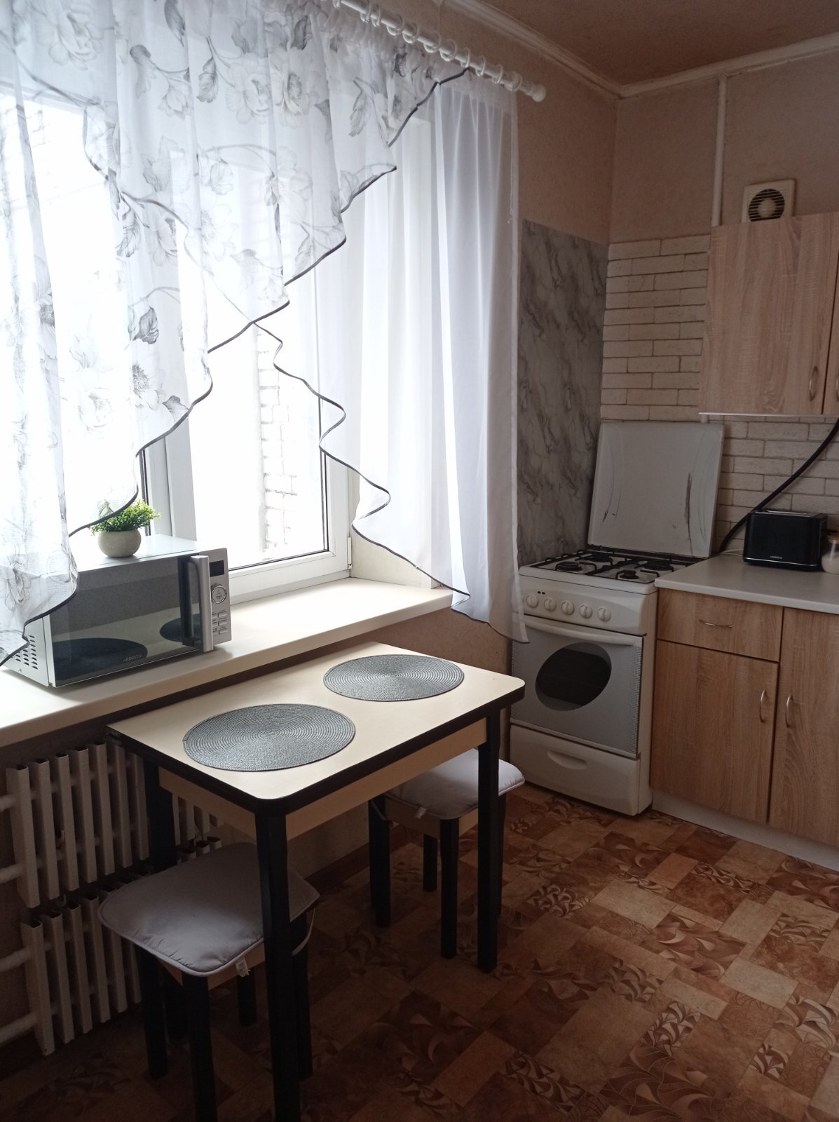 Продаж 2-кімнатної квартири 60 м², Донецьке шосе, 123