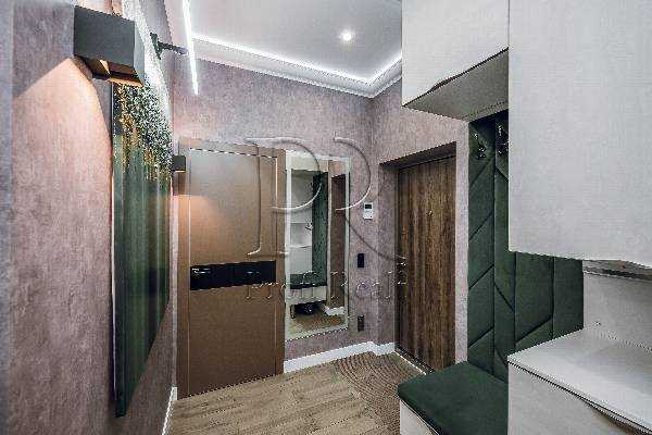 Продажа 2-комнатной квартиры 82 м², Никольско-Слободская ул., 3Б