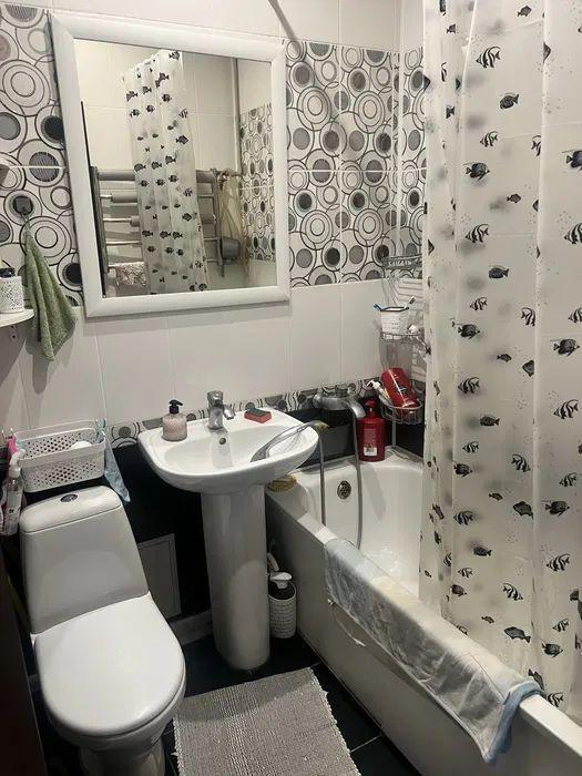 Продажа 3-комнатной квартиры 56 м², Соборности ул.