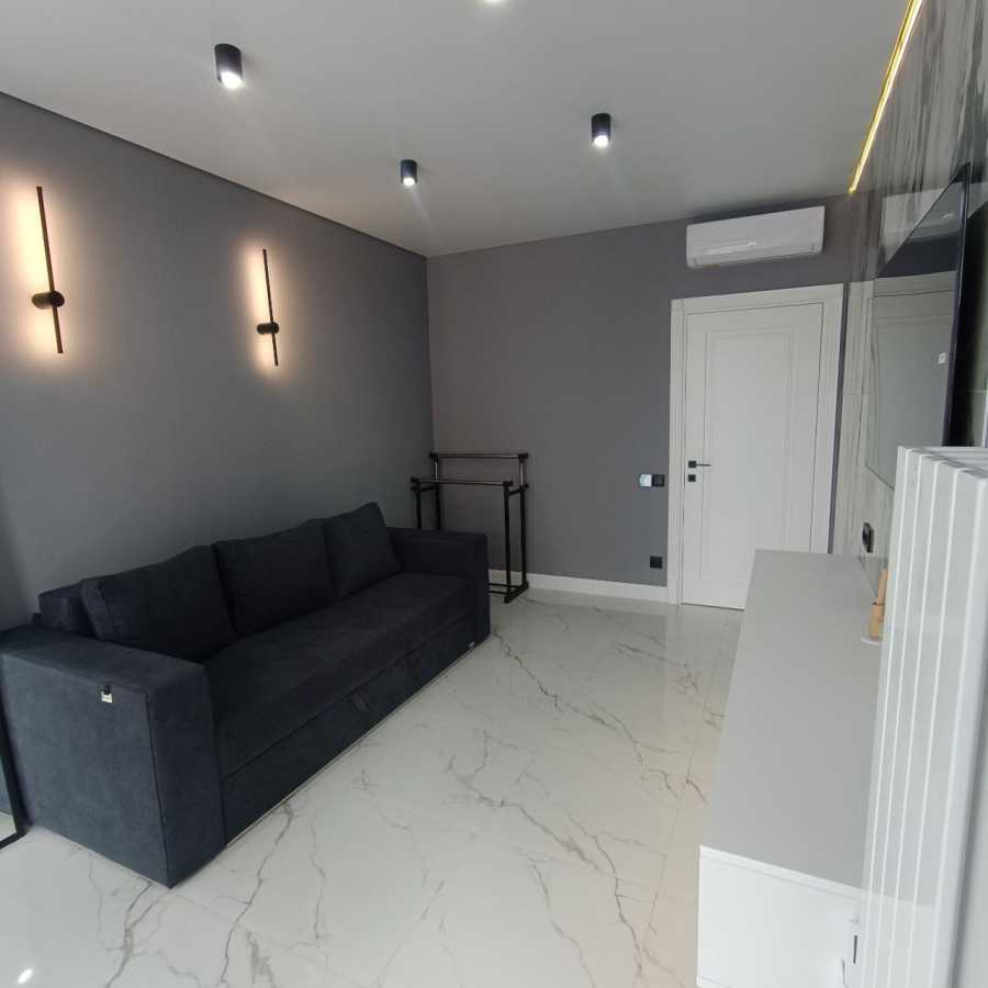 Оренда 1-кімнатної квартири 44 м², Зодчих вул., 70