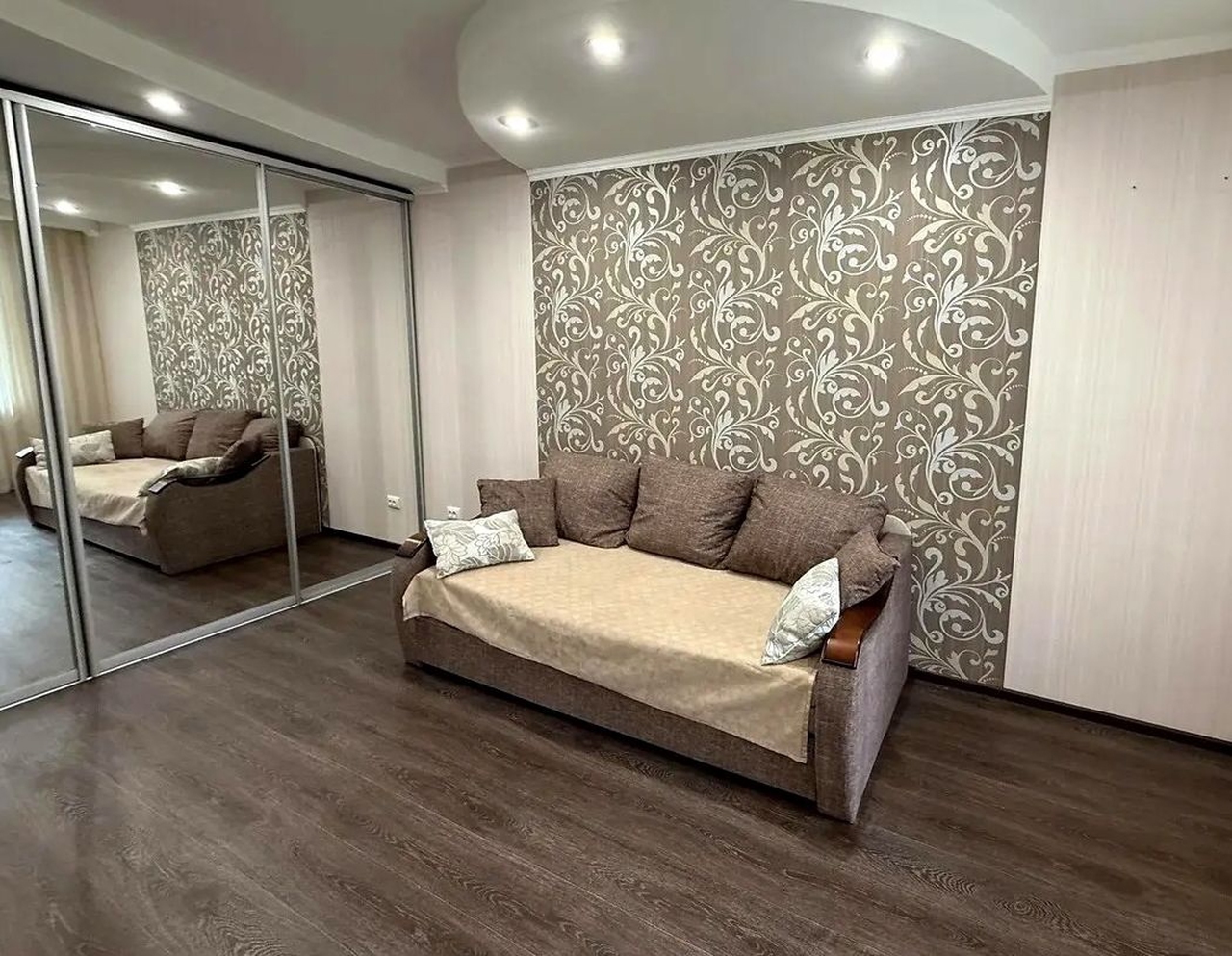 Продажа 1-комнатной квартиры 38 м², Донецкое шоссе, 1