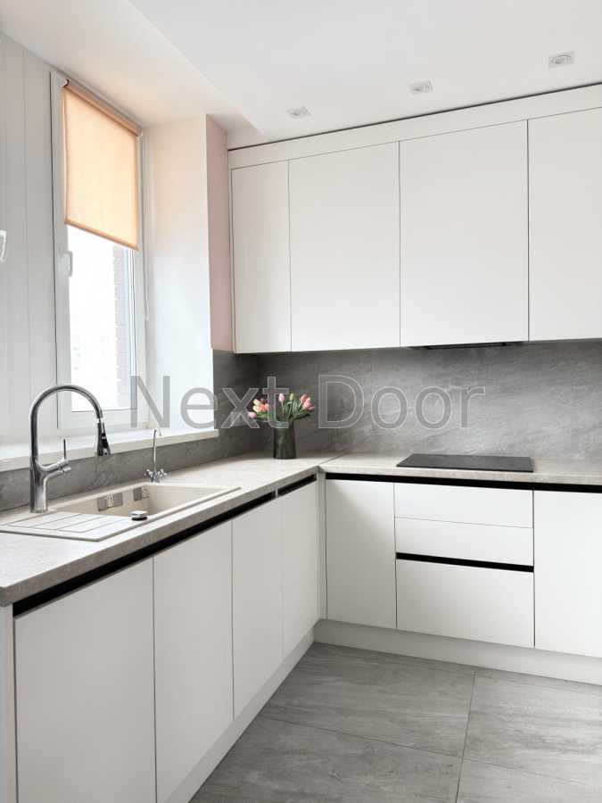 Продаж 2-кімнатної квартири 76 м², Володимира Беца вул., 47