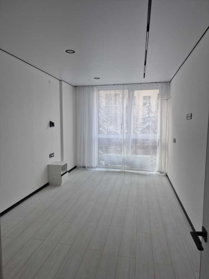 Оренда 3-кімнатної квартири 85 м², Шолуденка вул., 30