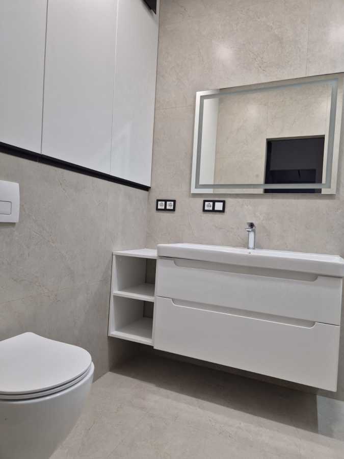 Оренда 3-кімнатної квартири 85 м², Шолуденка вул., 30