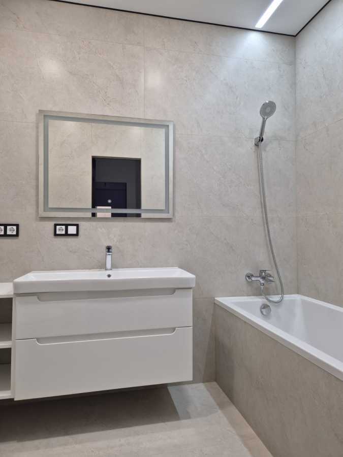 Оренда 3-кімнатної квартири 85 м², Шолуденка вул., 30