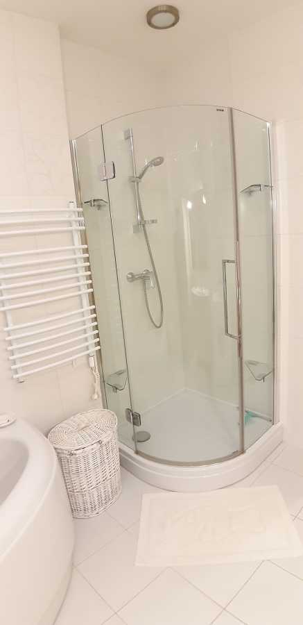 Оренда 2-кімнатної квартири 80 м², Ломоносова вул., 73Г