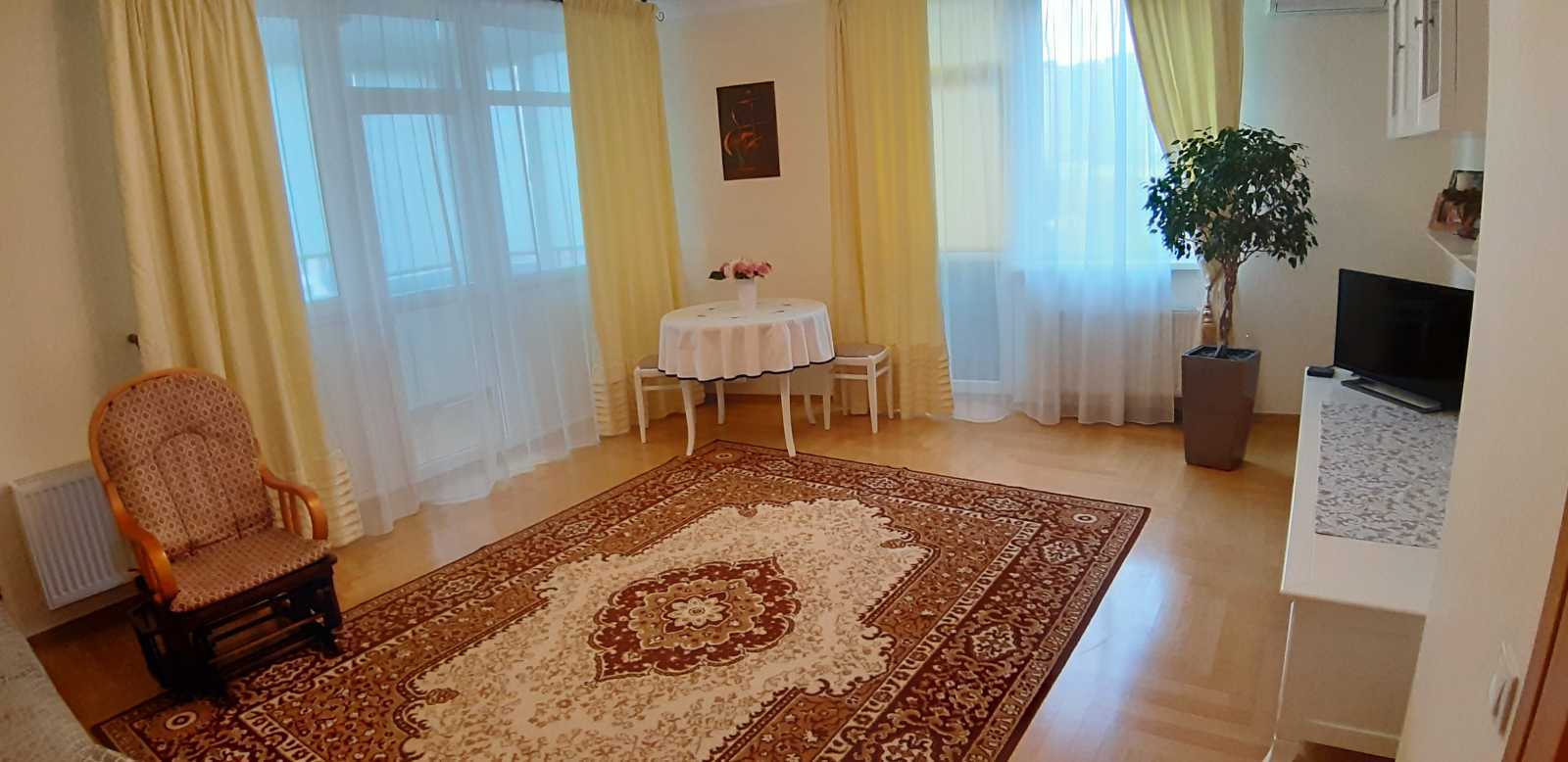 Оренда 2-кімнатної квартири 80 м², Ломоносова вул., 73Г