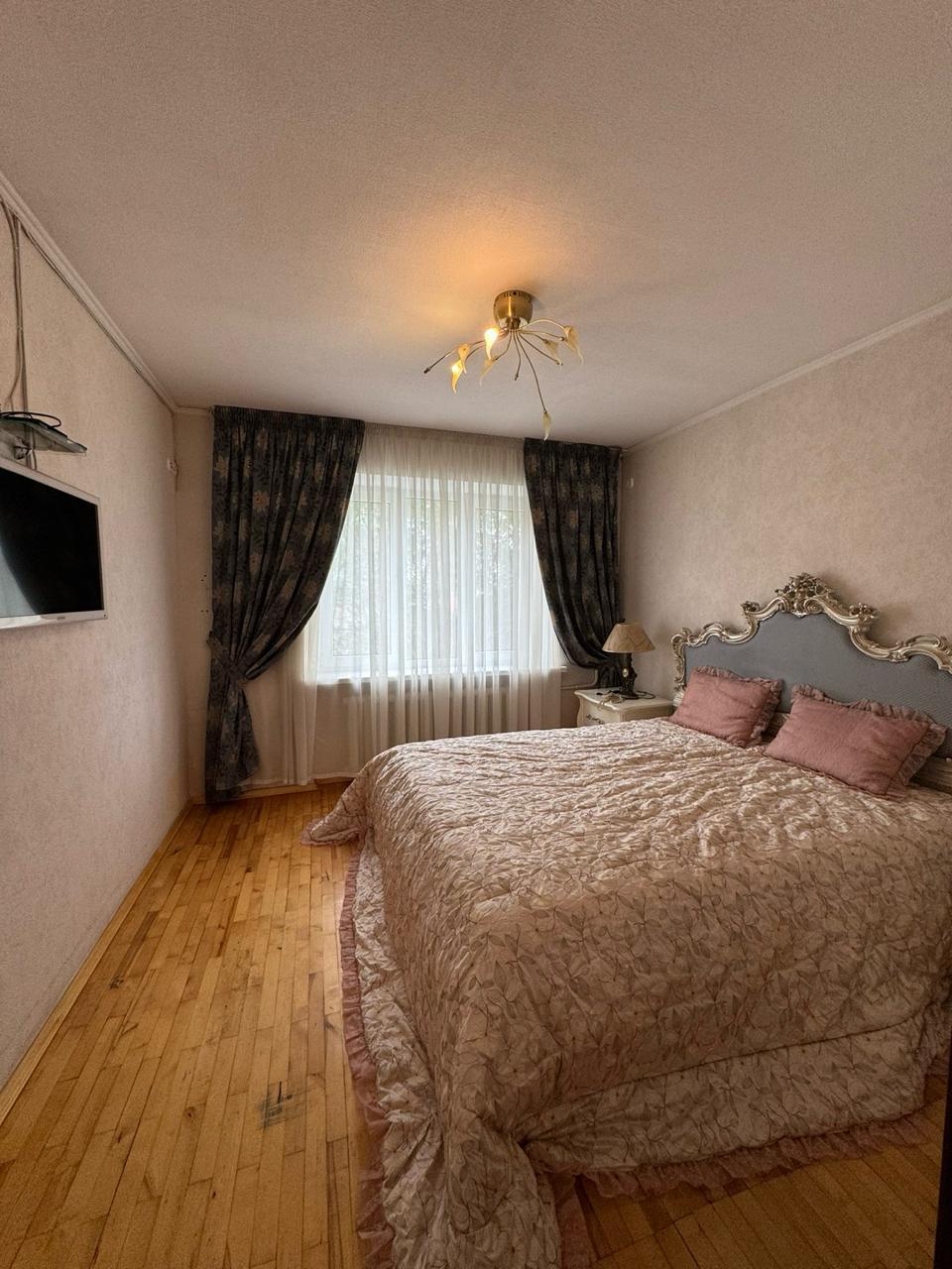 Аренда 3-комнатной квартиры 69 м², Менахем-Мендл Шнеерсона ул.