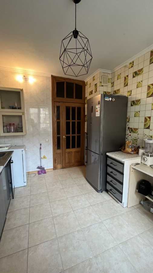 Продажа 3-комнатной квартиры 71.5 м², Срибнокильская ул., 22А