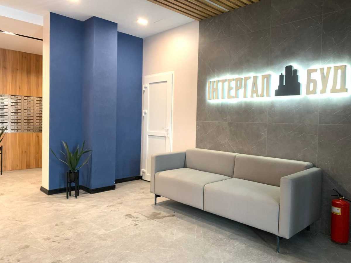 Продажа 1-комнатной квартиры 43 м², Канальная ул., 8г