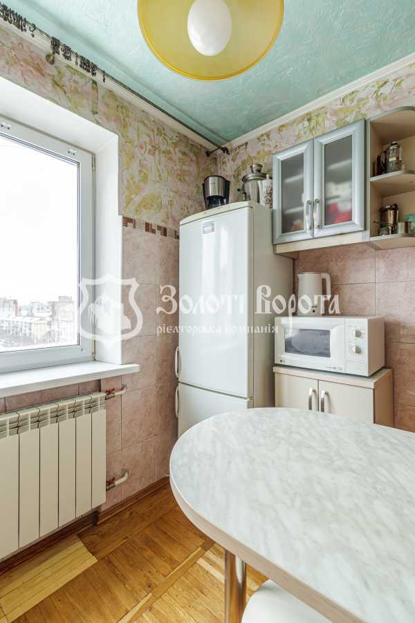 Продажа 2-комнатной квартиры 44.4 м², Краковская ул., 18