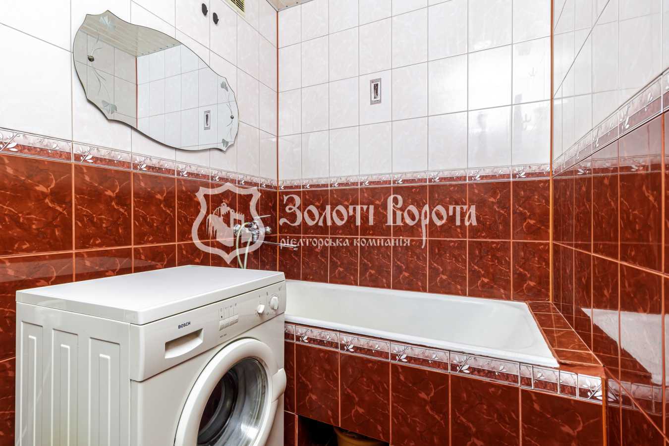 Продажа 2-комнатной квартиры 44.4 м², Краковская ул., 18