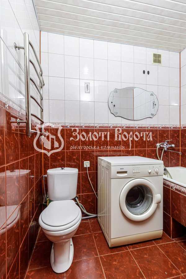 Продажа 2-комнатной квартиры 44.4 м², Краковская ул., 18