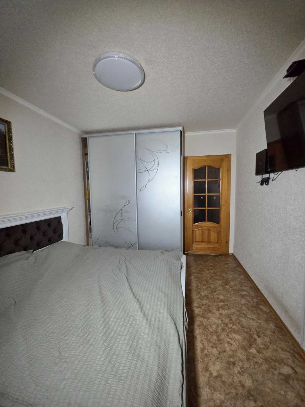 Продажа 3-комнатной квартиры 68 м², Александрийская ул.