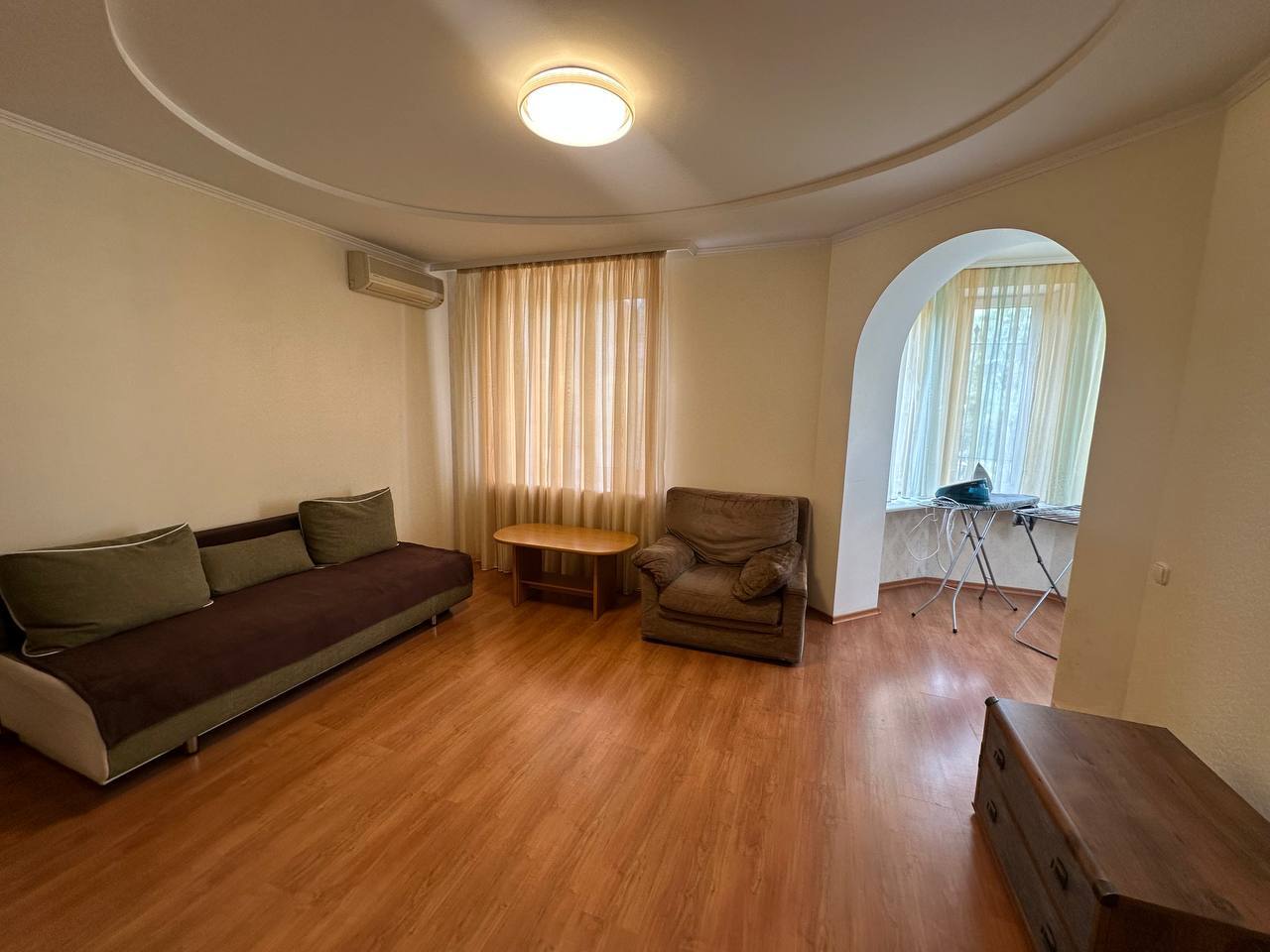 Аренда 2-комнатной квартиры 53 м², Дмитрия Яворницкого просп., 33