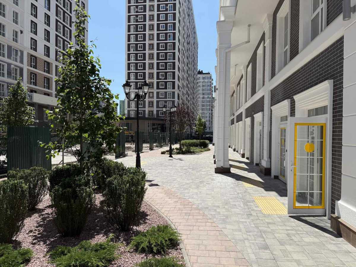 Продаж приміщення вільного призначення 31 м², Михайла Максимовича вул.