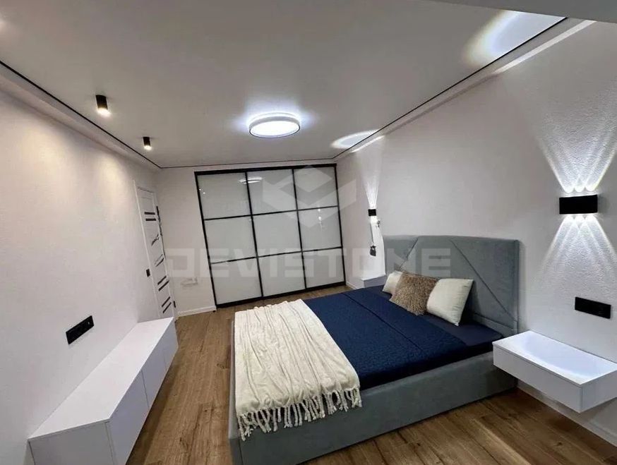 Продажа 1-комнатной квартиры 34 м², Берестецкая ул.