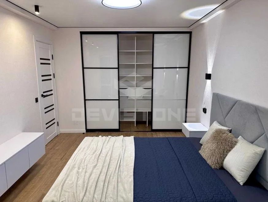 Продажа 1-комнатной квартиры 34 м², Берестецкая ул.