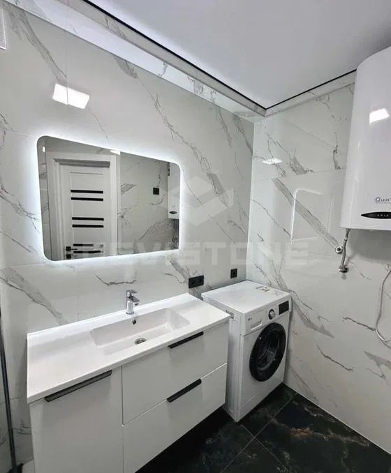 Продажа 1-комнатной квартиры 34 м², Берестецкая ул.