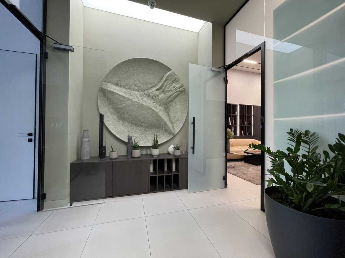 Продажа другого торгового помещения 268 м², Михаила Максимовича ул., 28