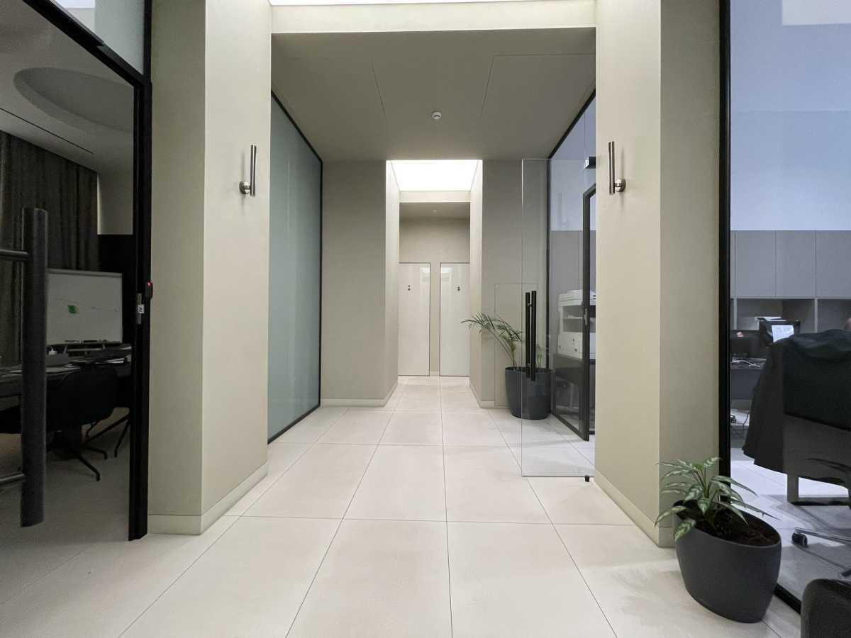 Продажа другого торгового помещения 268 м², Михаила Максимовича ул., 28