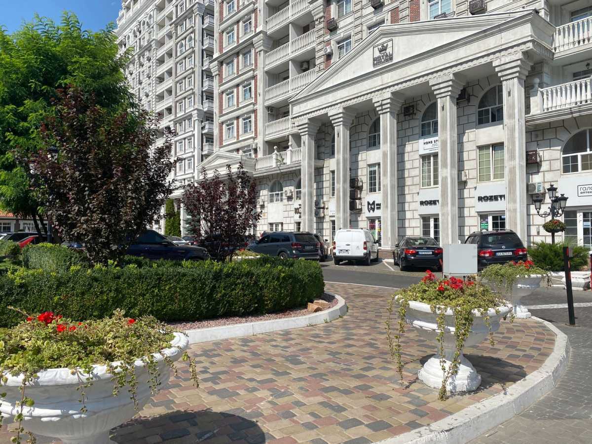 Продажа другого торгового помещения 165 м², Михаила Максимовича ул., 26