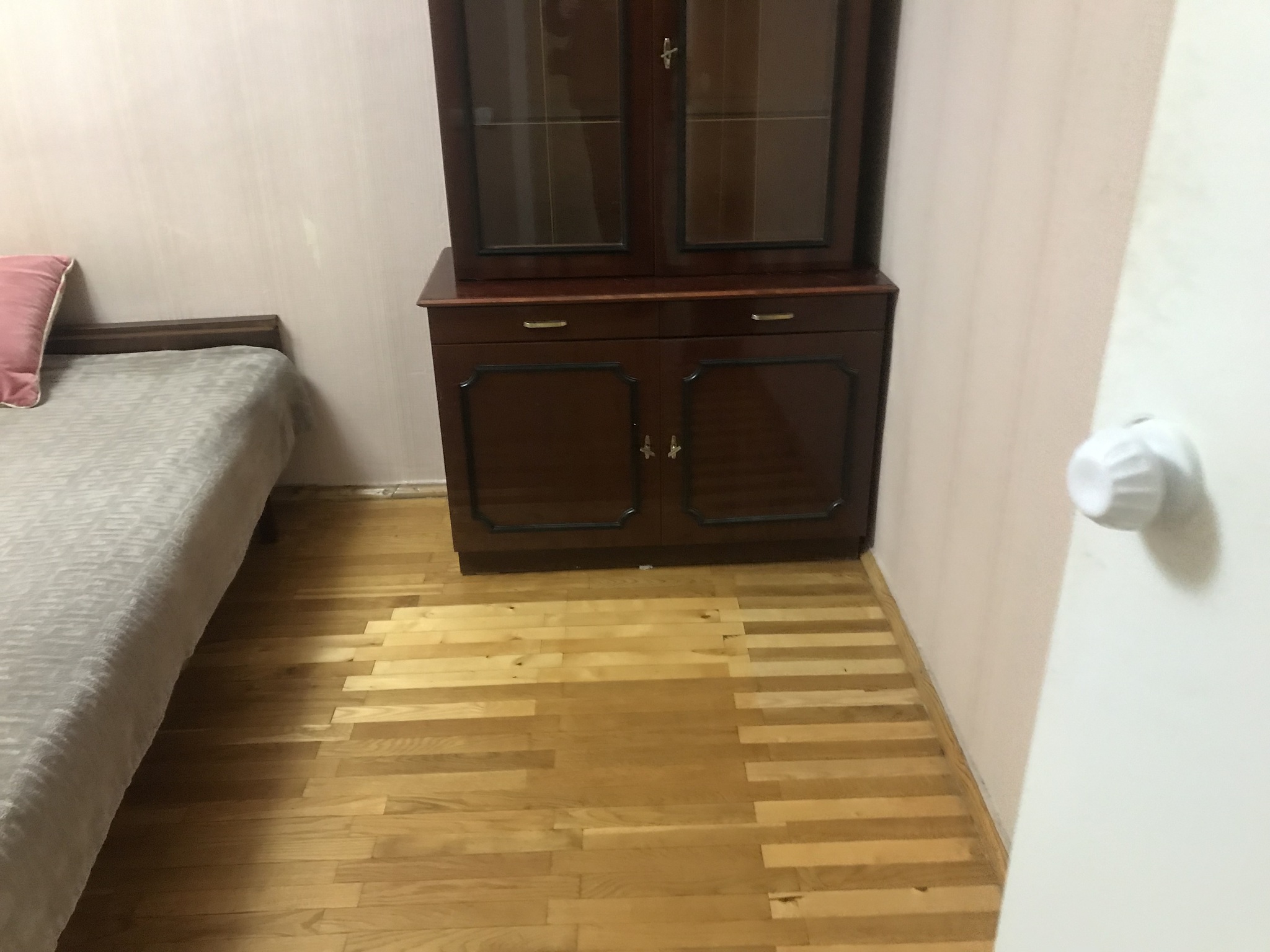 Аренда 3-комнатной квартиры 70 м², Рабочая ул., 166А