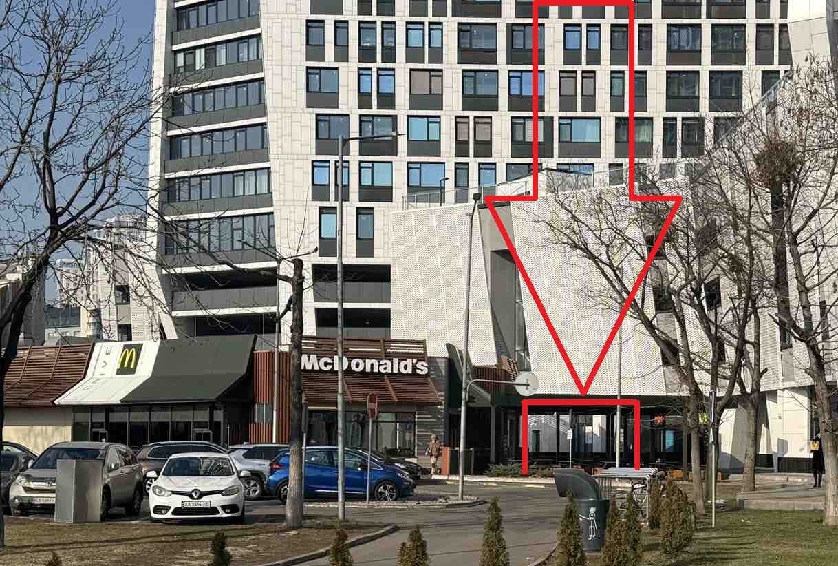 Продажа другого торгового помещения 170 м², Берестейський, 11