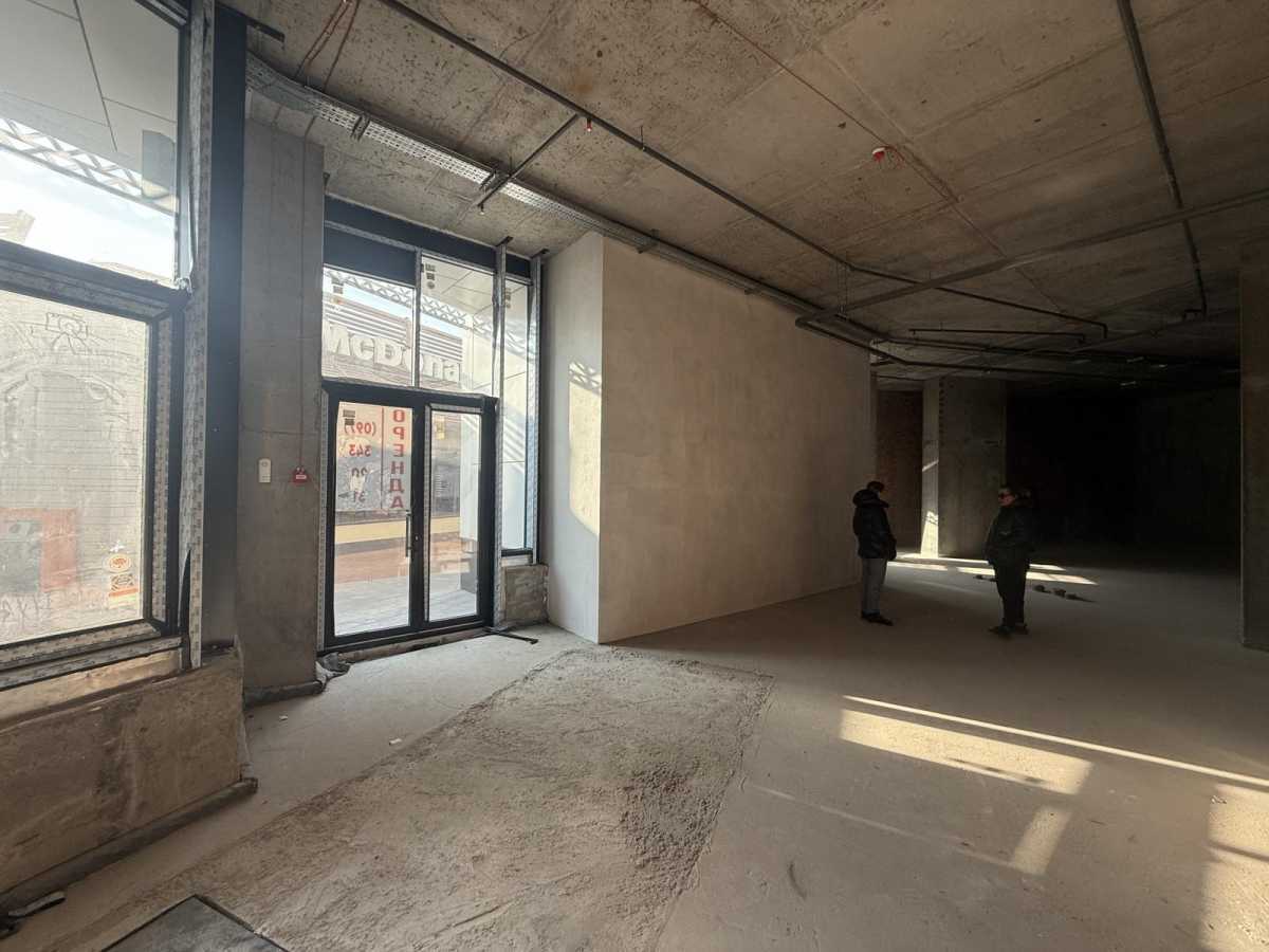 Продажа другого торгового помещения 170 м², Берестейський, 11