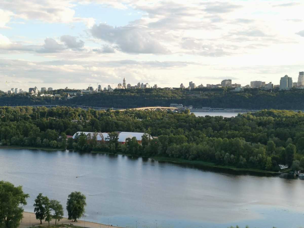 Оренда 1-кімнатної квартири 46 м², Андрія Аболмасова вул., 7