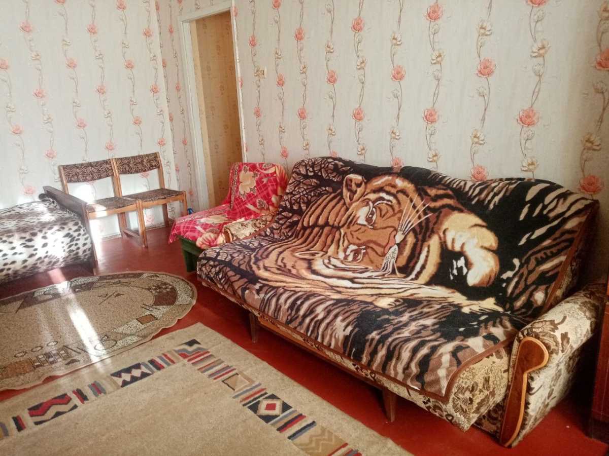 Продаж 2-кімнатної квартири 52 м², Каштанова вул., 3