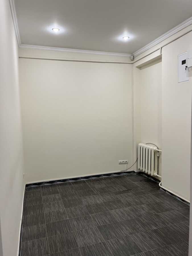 Оренда офісу 30 м², Ямська вул., 37/33