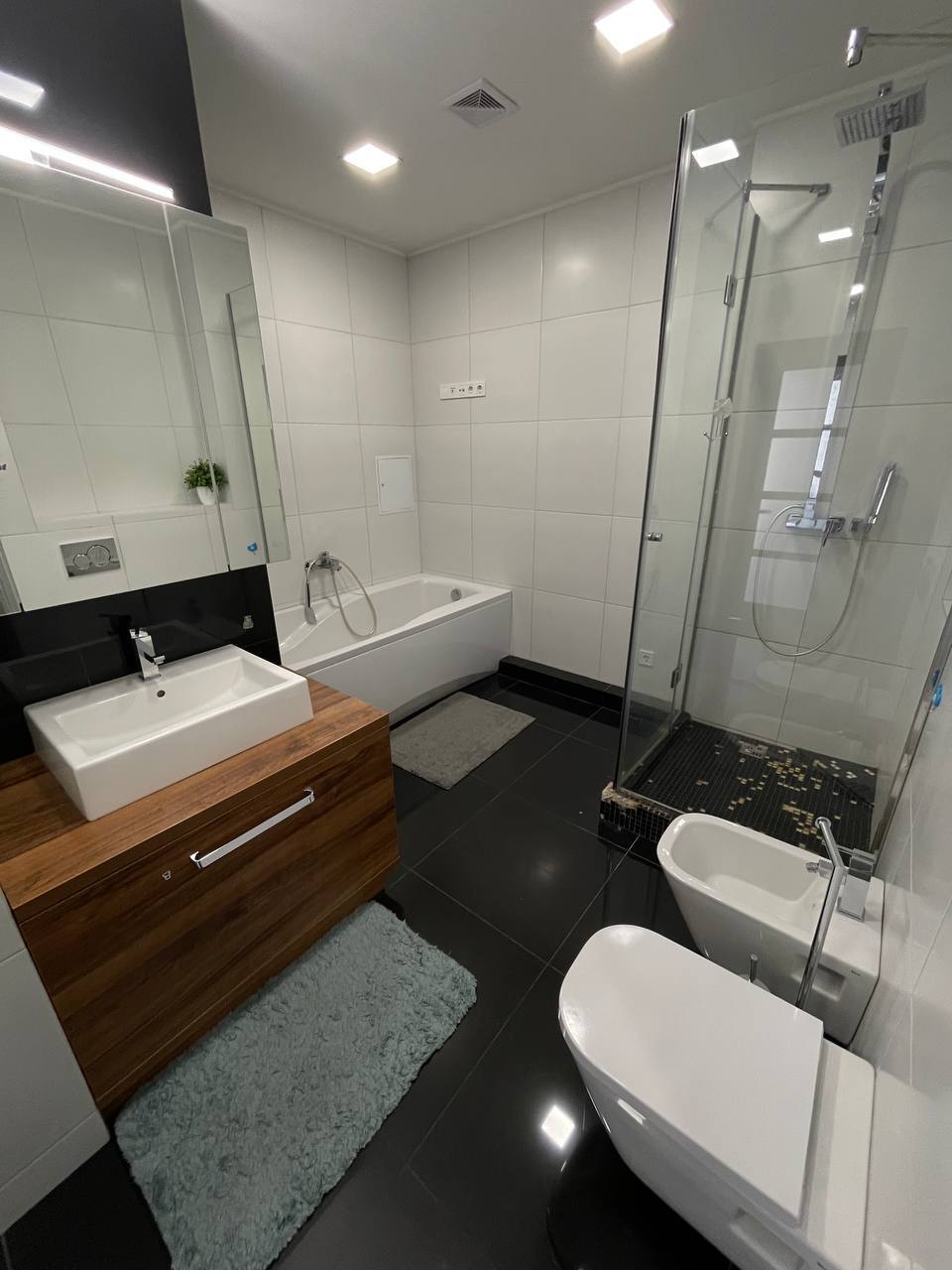 Аренда 4-комнатной квартиры 165 м², Гагарина просп.