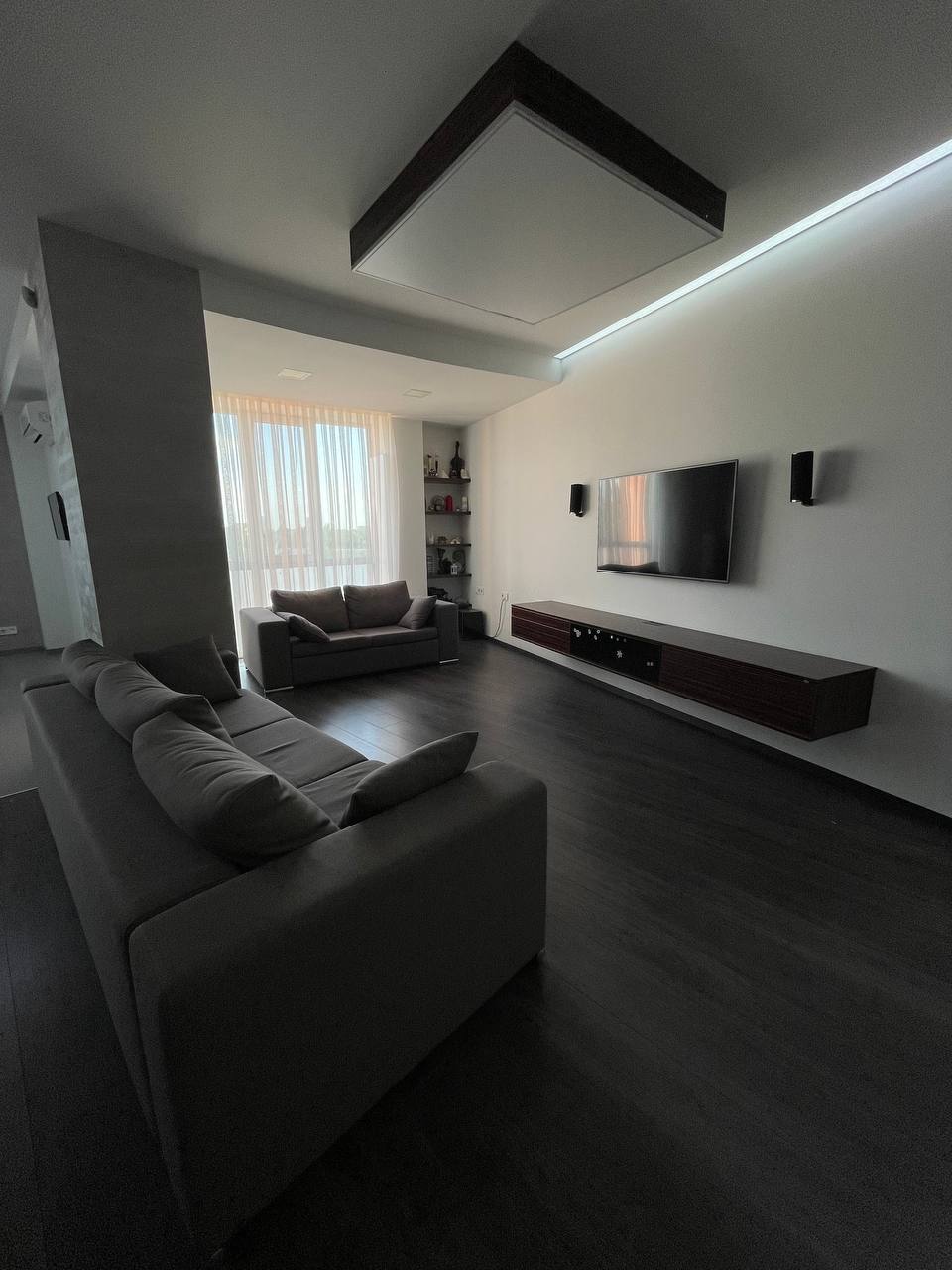 Аренда 4-комнатной квартиры 165 м², Гагарина просп.