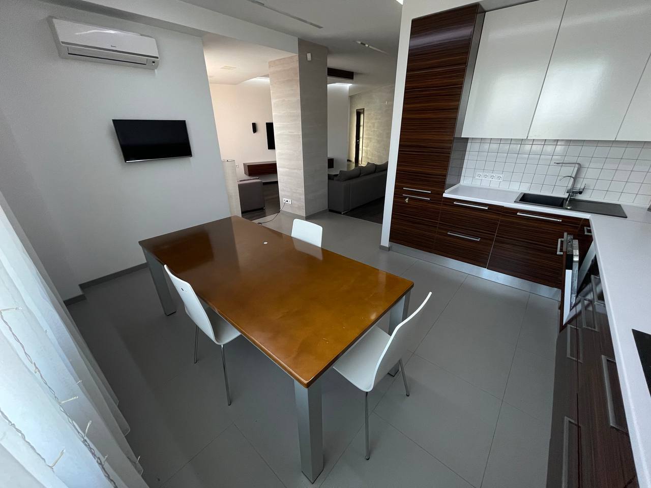 Аренда 4-комнатной квартиры 165 м², Гагарина просп.