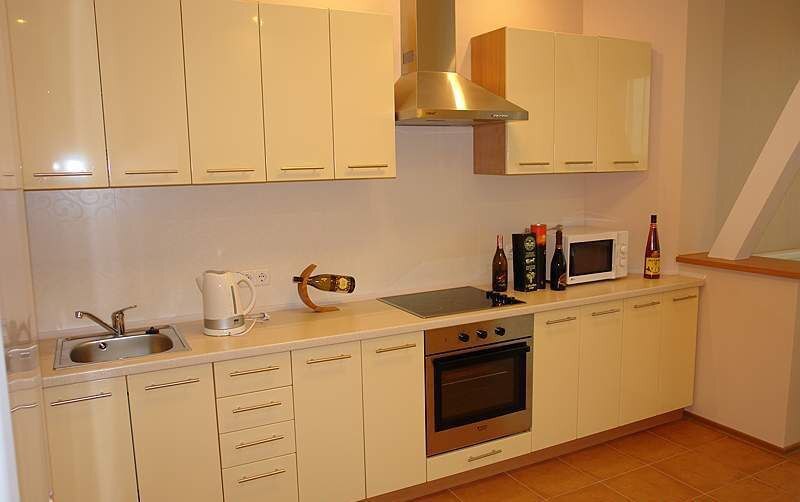 Аренда 4-комнатной квартиры 150 м², Павла Ниринберга ул.