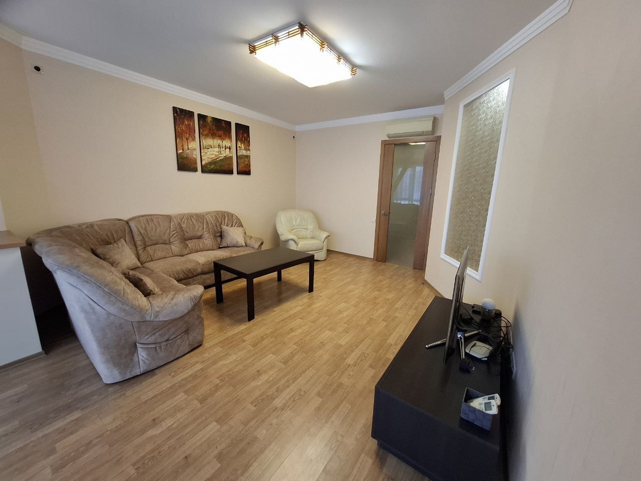 Аренда 4-комнатной квартиры 150 м², Павла Ниринберга ул.