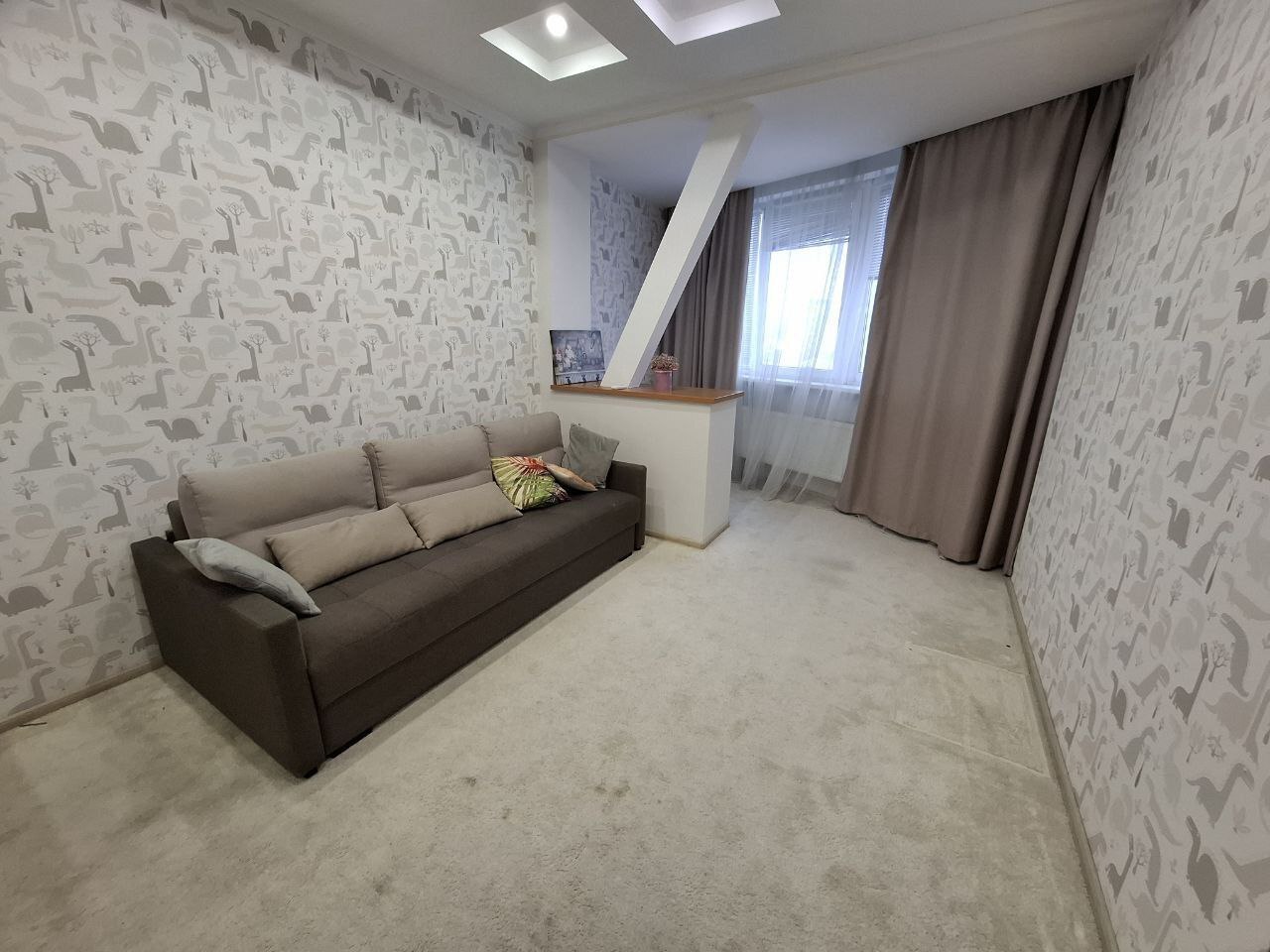 Аренда 4-комнатной квартиры 150 м², Павла Ниринберга ул.