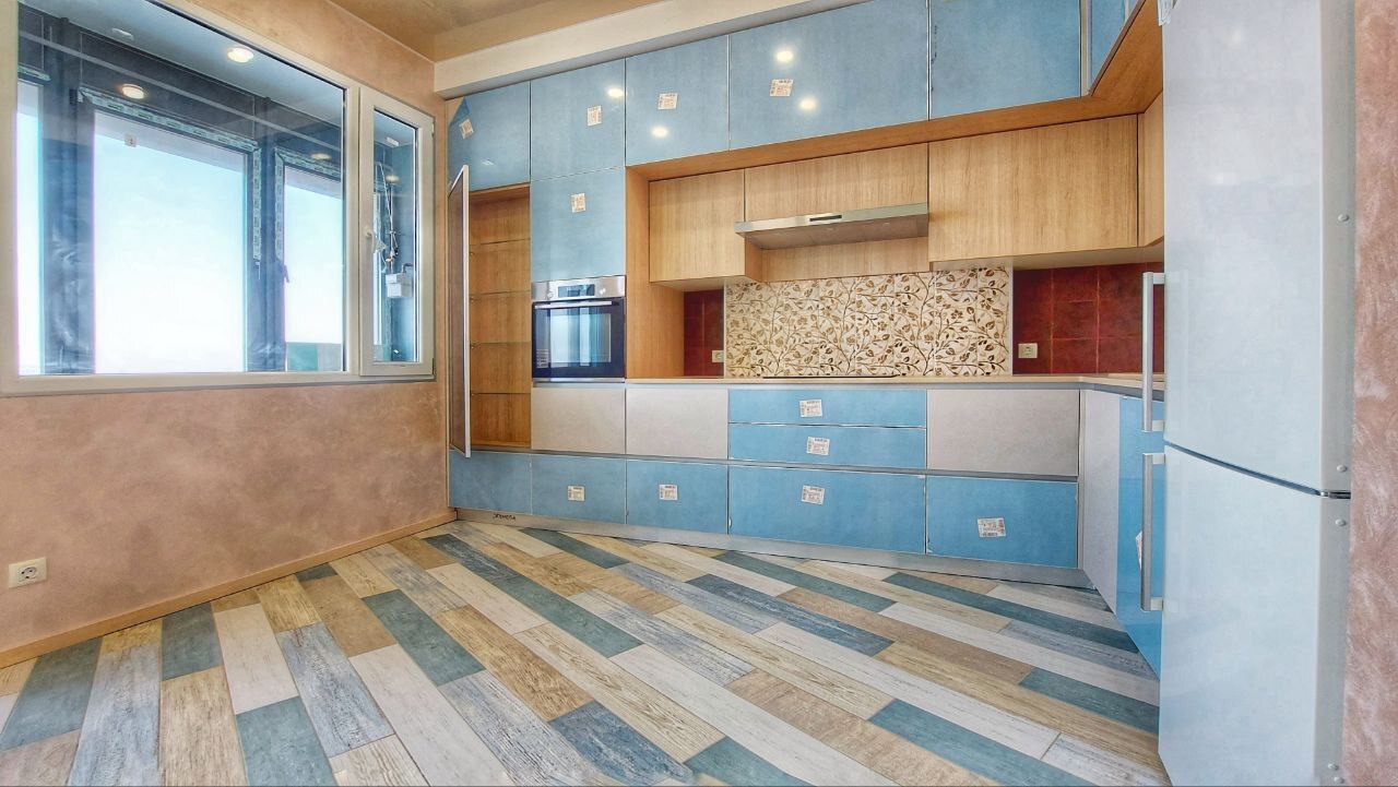 Продажа 3-комнатной квартиры 78 м², Костомаровская ул.